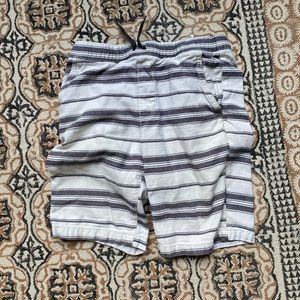 Old navy shorts boys